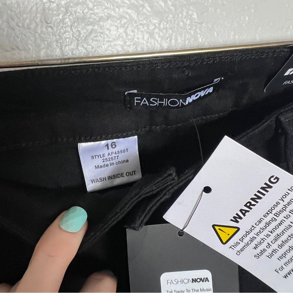 NWT Fashion Nova Sway To The Music Black Fringe Jeans size 16 - Picture 10 of 11